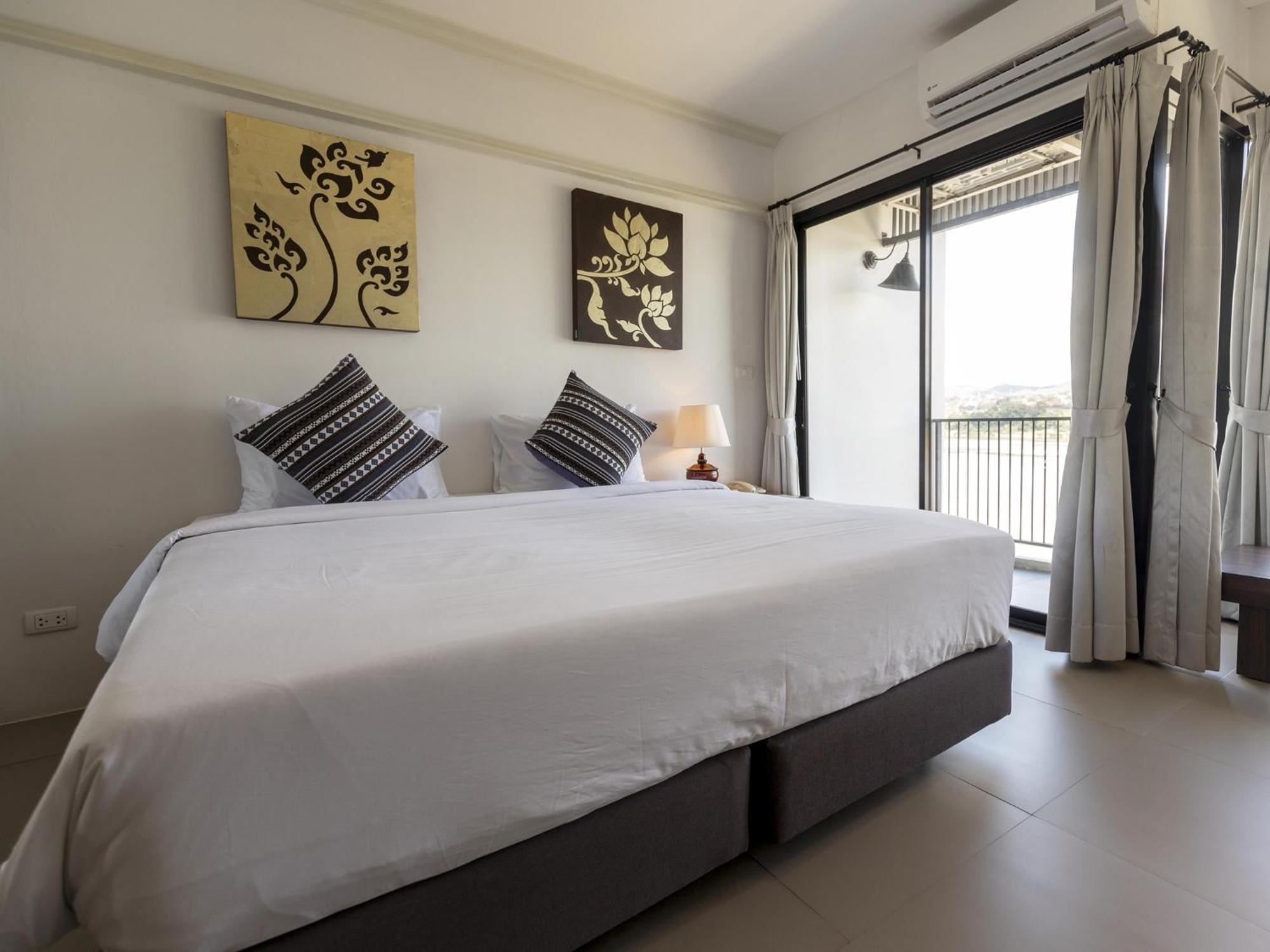 Fortune Riverview Hotel Chiang Khong Exterior photo